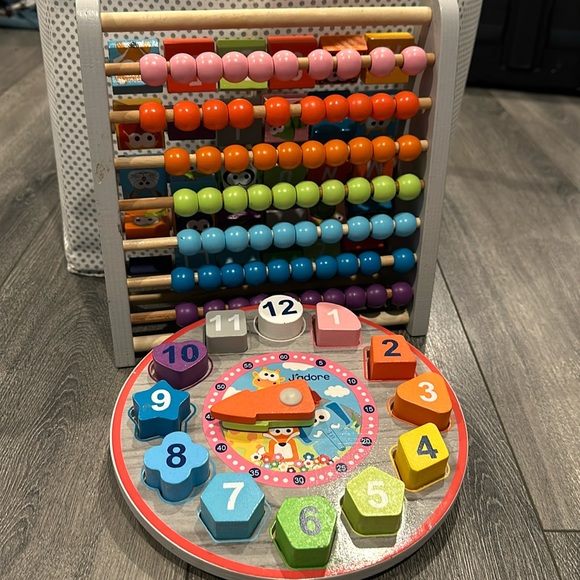 J’adore wood learning set with abacus and clock - Picture 1 of 3
